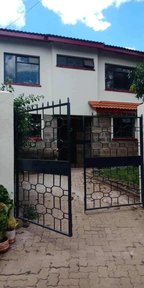 Langata Road 4 Bedrooms Master Ensuite Plus Self-Contained Sq Maisonette Available For Sale