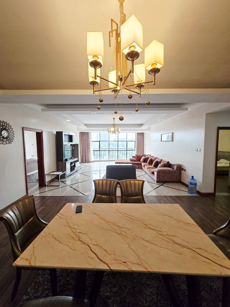 Fully Furnished 3 Bedrooms all ensuite apartments with SQ