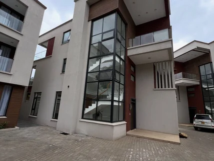 5-bedroom Townhouse for sale in Lavington, Nairobi