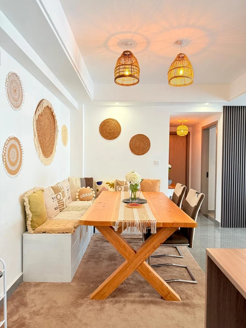 Fully Furnished 2 Bedroom Apartment to Let in Riverside