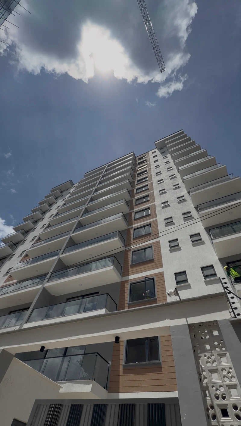 3 Bedroom Apartment to Let in Brookside
