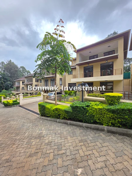 5-bedroom Townhouse for rent in Lavington