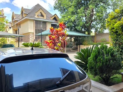 5-bedroom Townhouse for rent in Lavington, Nairobi