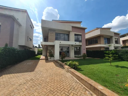 4-bedroom Townhouse for sale in Kiambu Road, Nairobi