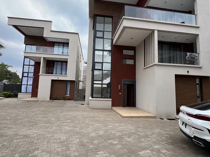 5-bedroom Townhouse for rent in Lavington, Nairobi