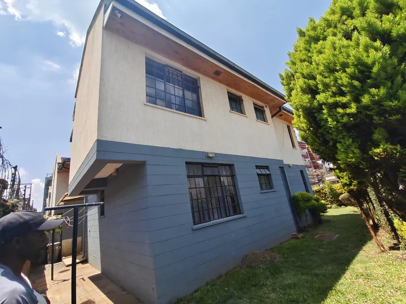 4-Bedroom Semi-detached Maisonette with DSQ Available in Kitisuru FOR SALE, Kes 26.5M