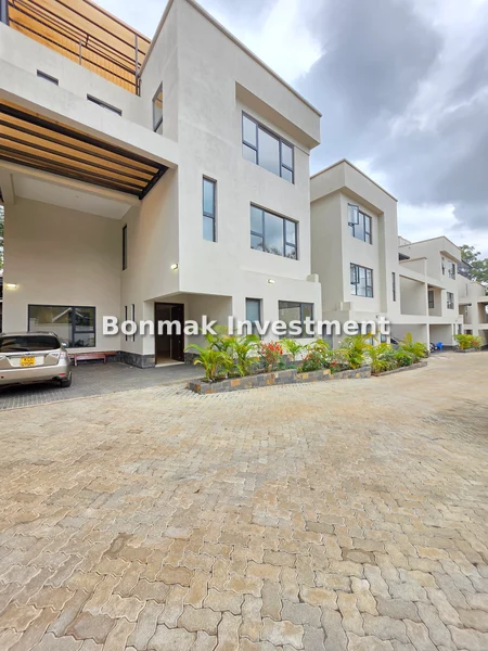 5-bedroom Townhouse for rent in Lavington