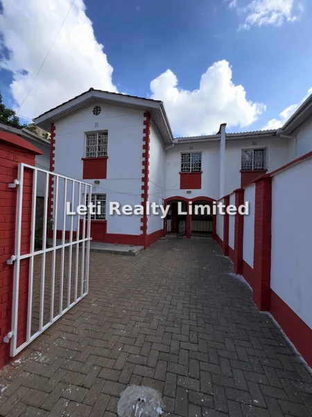 5-bedroom Townhouse for rent in Lavington