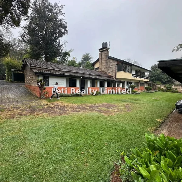 Commercial Property for rent in Lavington