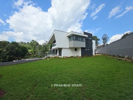 5-bedroom House for sale in Nyari, Westlands
