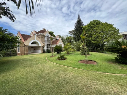 5-bedroom Villa for sale in Muthaiga, Nairobi
