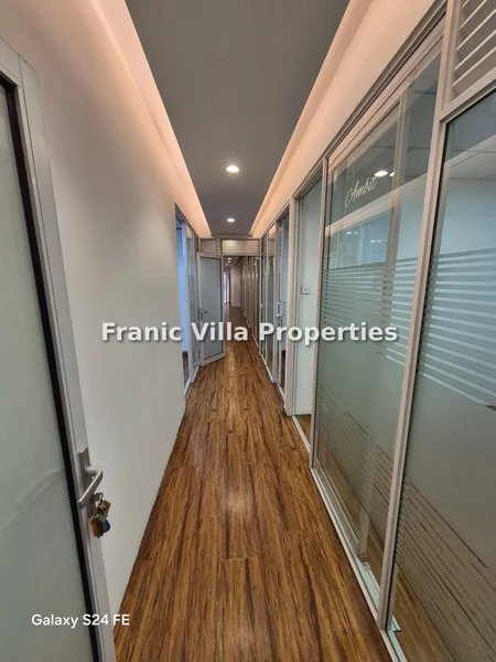 Office for rent in Westlands Area