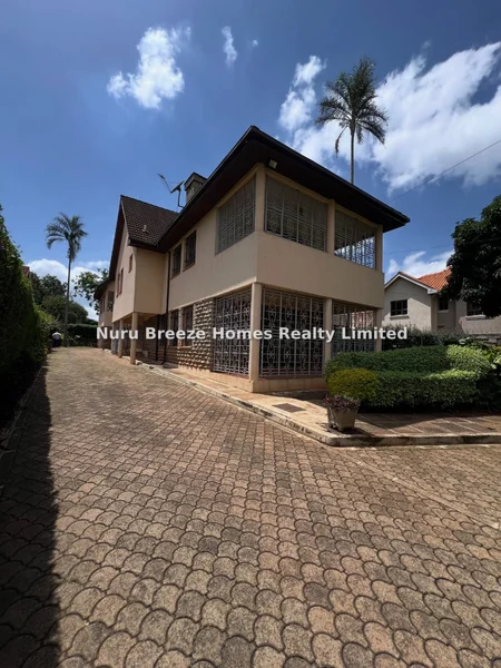 5-bedroom House for rent in Runda