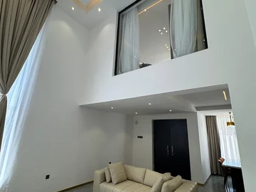 Thumbnail 18