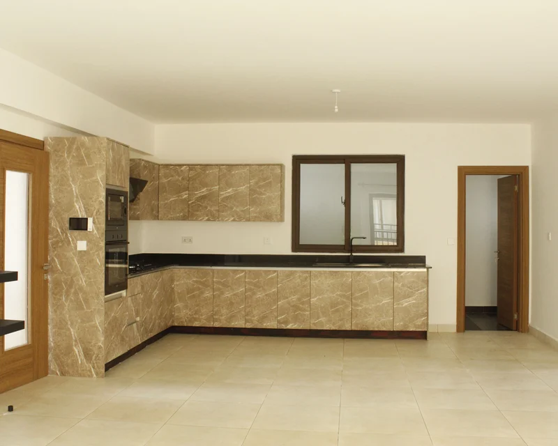 Modern 2-Bedroom Ensuite Apartment for Rent