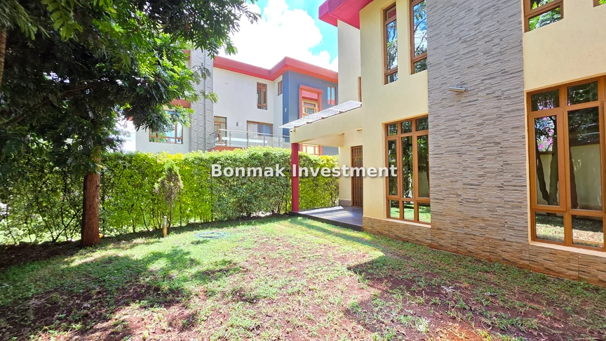 5-bedroom Townhouse for rent in Lavington