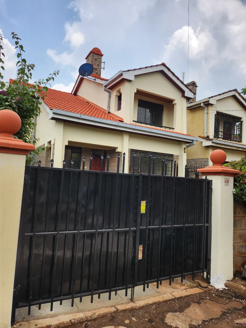 4-bedroom Maisonette with a Dsq