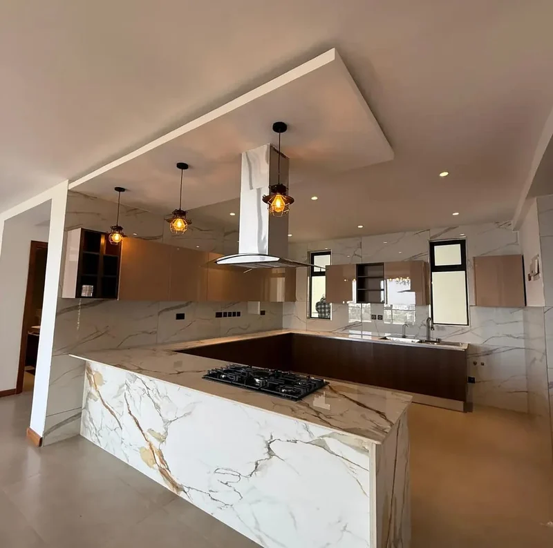 Luxurious 3 Bedroom Apartments + Dsq TO LET in Riverside for $2,500 per month