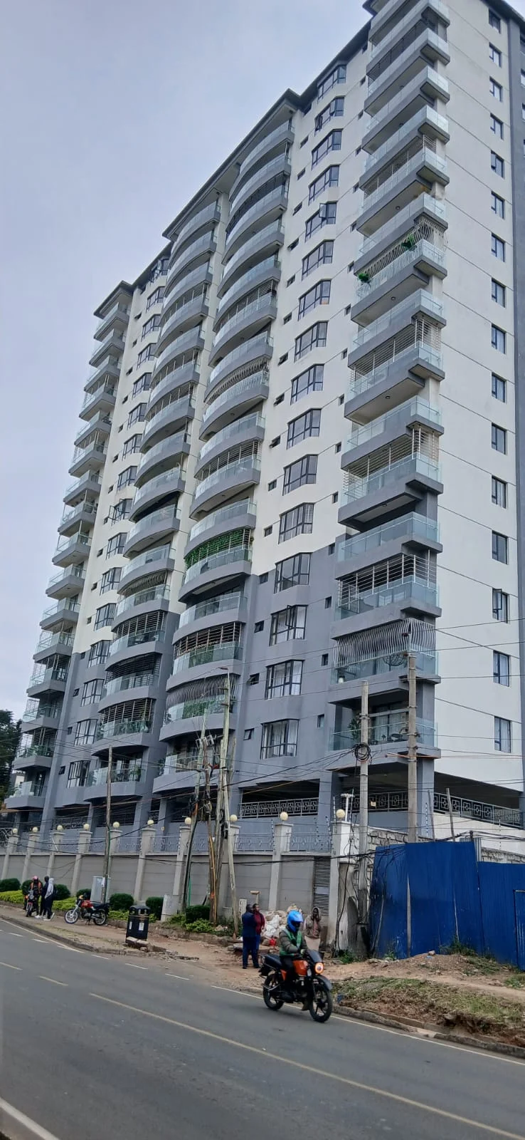 4 Bedroom all ensuite plus DSQ(265sqm)