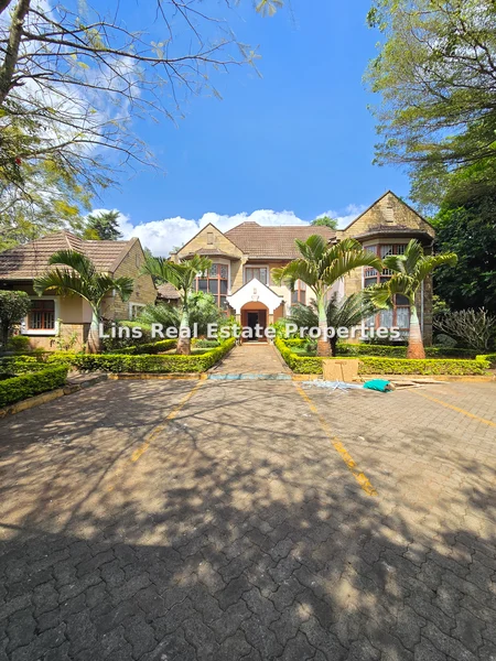 5-bedroom Townhouse for rent in Runda