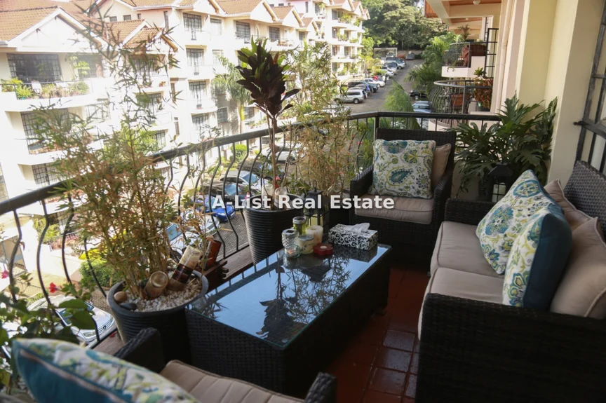 3-bedroom Apartment for sale in Lavington