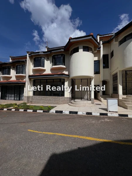 4-bedroom Townhouse for sale in Lavington