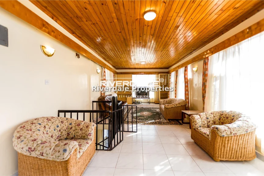 3-bedroom Apartment for rent in Brookside