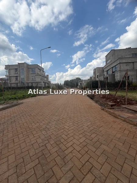 Land for sale in Kiambu Road