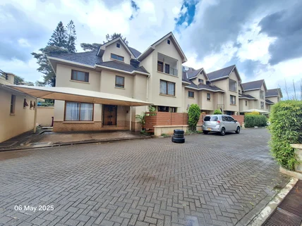 5-bedroom Townhouse for rent in Lavington, Nairobi