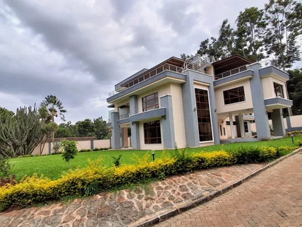 4-bedroom House for sale in Rosslyn, Westlands