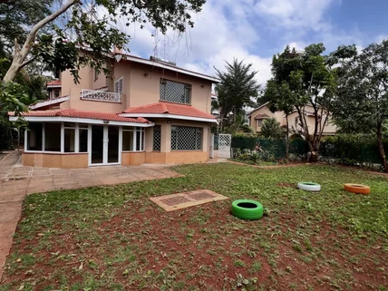 4-bedroom Townhouse for rent in Lavington, Nairobi