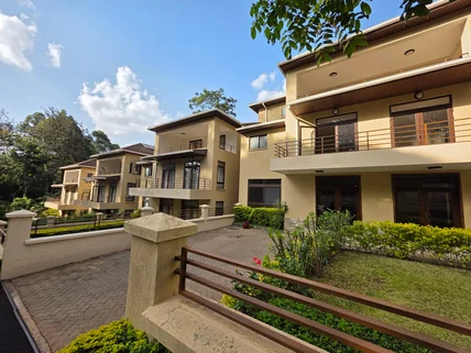 5-bedroom Townhouse for rent in Lavington, Nairobi
