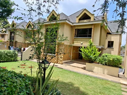 5-bedroom House for rent in Lavington, Nairobi