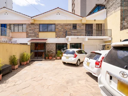 5-bedroom Townhouse for sale in South C, Nairobi