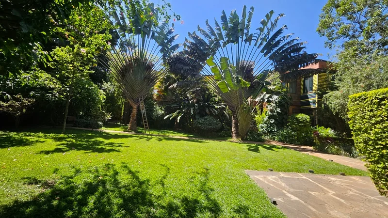 5 Bedroom Luxury House for Sale in Runda, Nairobi | ½ Acre Family Home