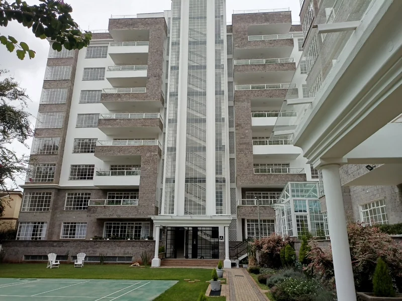 3-BEDROOM + DSQ To Let In Lavington For KES 190,000/MONTH