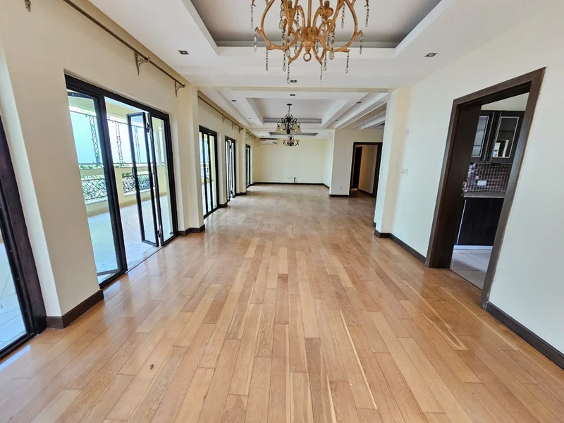 Premium 3-Bedroom Apartment on Riverside Drive