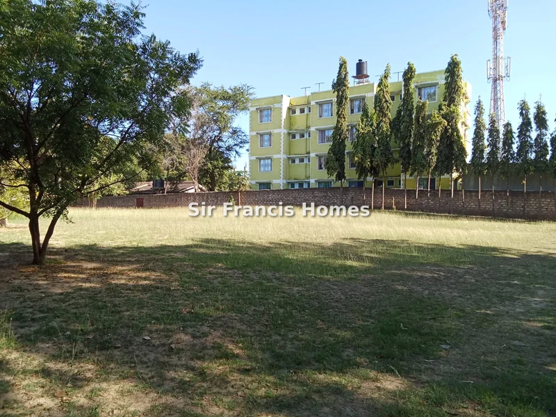 Land for sale in Kisauni
