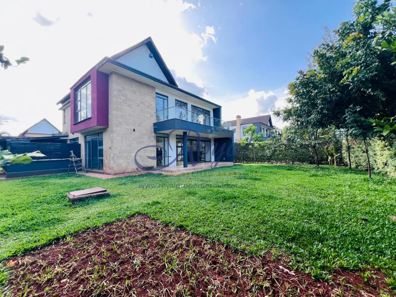 Garden Estate – Luxury 4-Bedroom Townhouse for Sale