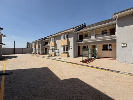 4-bedroom Townhouse for sale in South C, Nairobi
