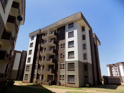 3-bedroom Apartment for sale in Komarock, Nairobi