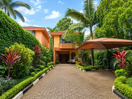 4-bedroom House for rent in Brookside, Westlands