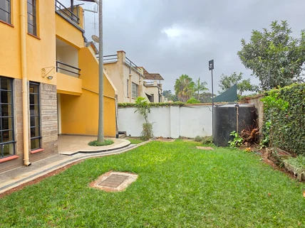 5-bedroom Townhouse for rent in Lavington, Nairobi