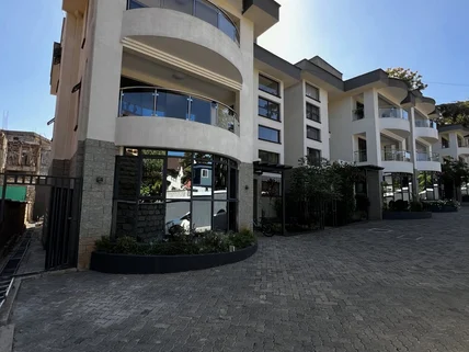 5-bedroom Townhouse for rent in Lavington, Nairobi
