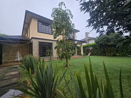 4-bedroom House for rent in Kiambu Road, Nairobi