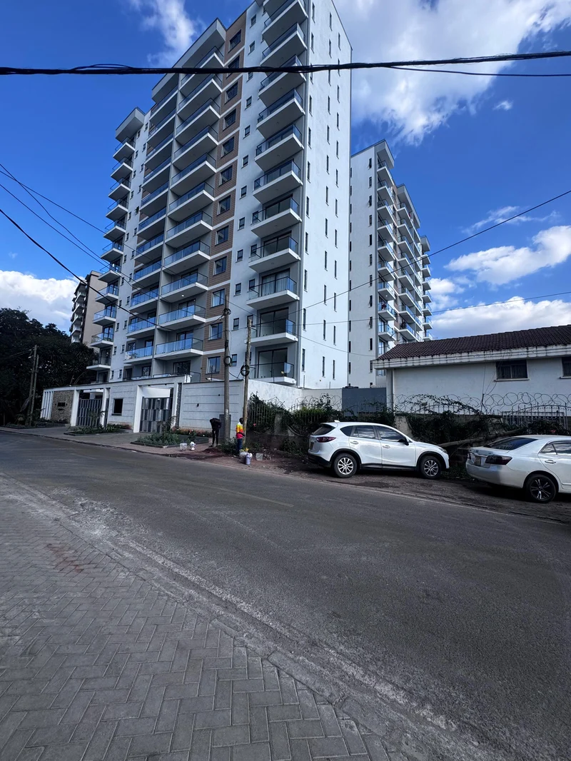 Ultra Modern 3 Bedroom Apartment To Let in Brookside