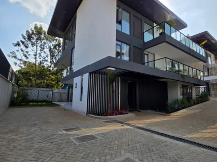 5-bedroom Villa for sale in Lavington, Nairobi