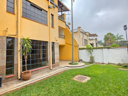 5-bedroom Townhouse for rent in Lavington, Nairobi
