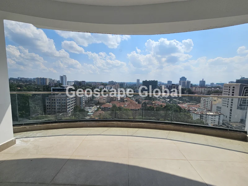 FOR SALE: Riverside Four-Bedroom Penthouse for Sale