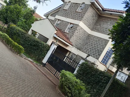 5-bedroom House for rent in Thika Road, Nairobi